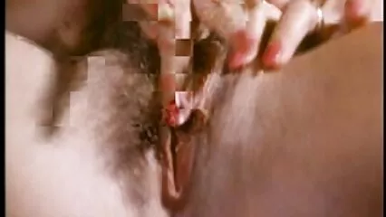 گرمیوں سیکسی ویڈیوز کے جنگل میں دادا نے ایک چدائی عورت سے مشت زنی کی۔