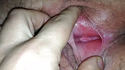یار نے صاف بلی میں لڑکوں کا سیکسی ویڈیو ایک لال چوزہ چدایا۔