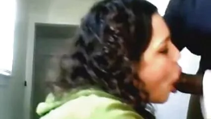 اتھلیٹک افریقی انڈین سیکسی ویڈیو نے ایک رکن کو پچھواڑے میں پھنسایا۔
